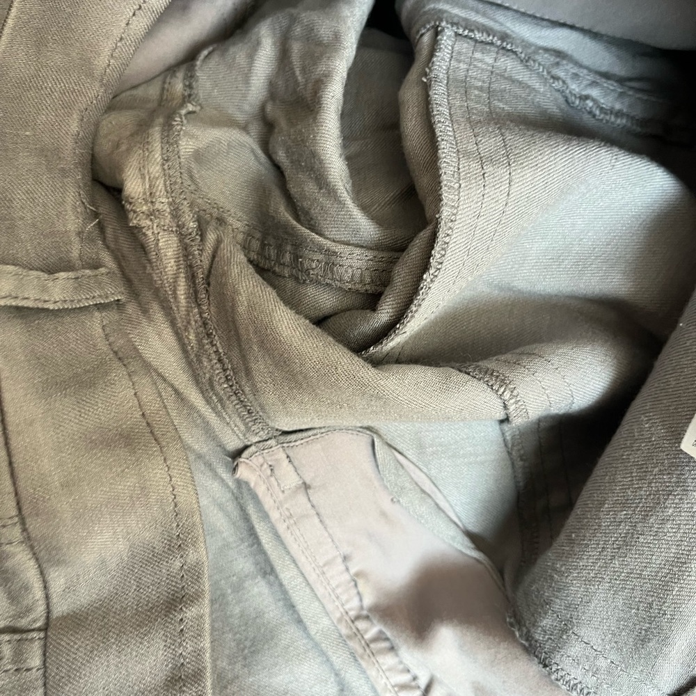 Vince Gray linen cargo Joggers with Modern Tapered Fit 6 - Picture 7 of 9